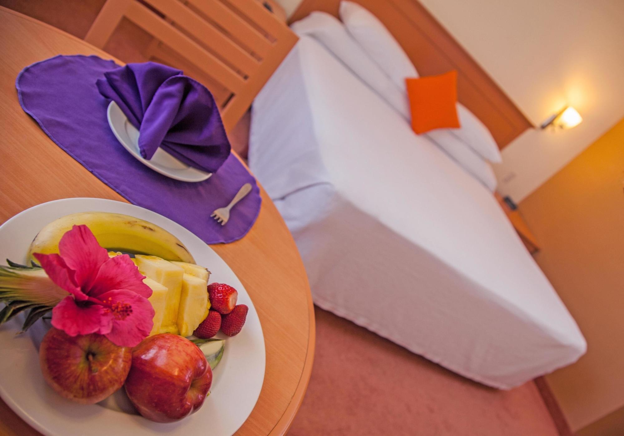Araiza Palmira Y Centro De Convenciones Hotel 4*