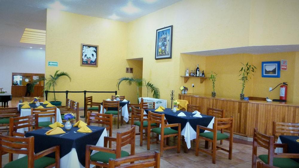 Aristos Mirador Hotel 3*