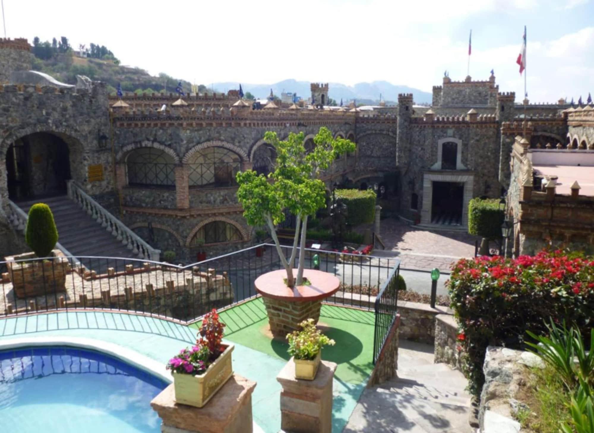 Castillo De Santa Cecilia Guanajuato