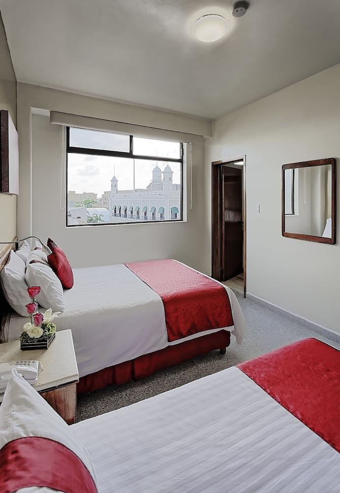 Olmeca Plaza Urban Express 3*