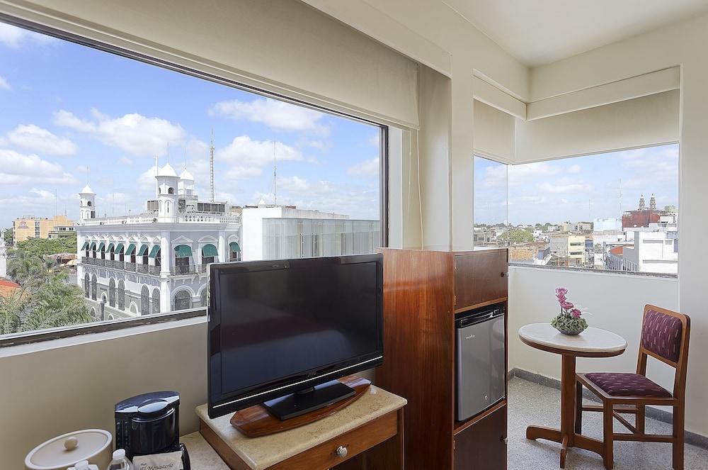 Olmeca Plaza Urban Express 3*