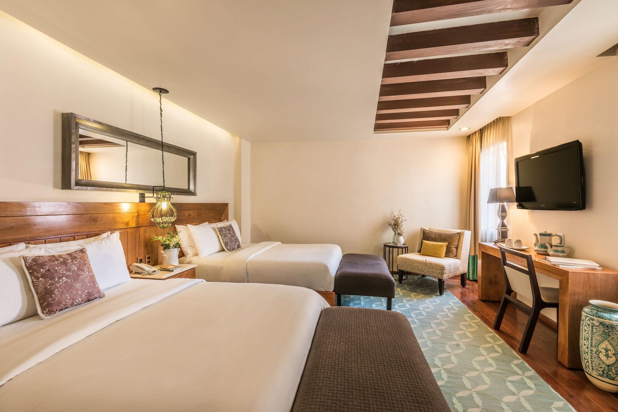 Edelmira Boutique 5*