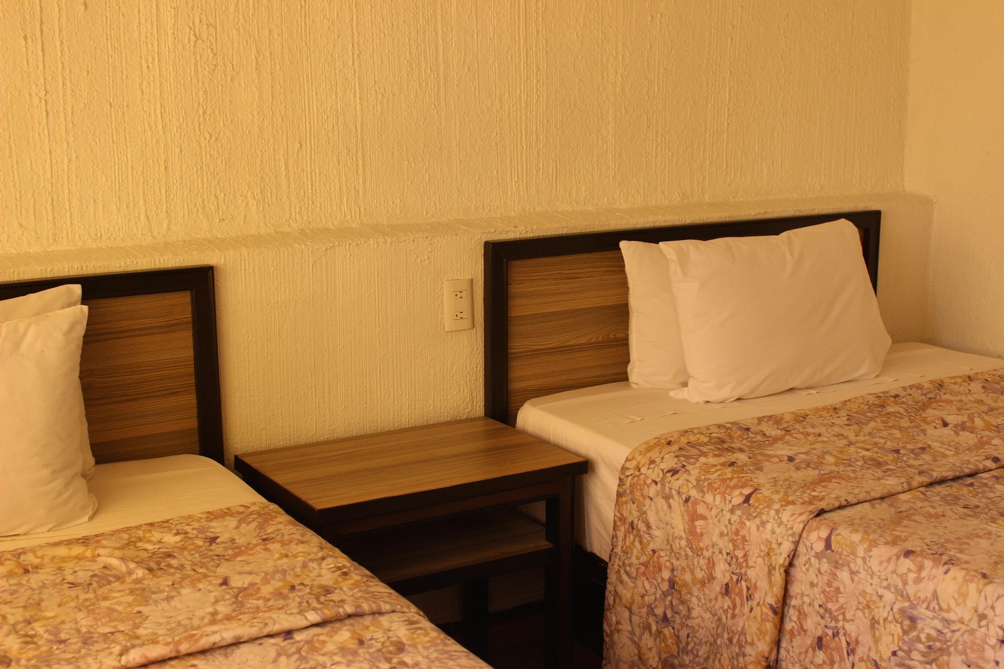 Capital O Nueva Galicia, Guadalajara Centro Downtown Hotel Guadalajara