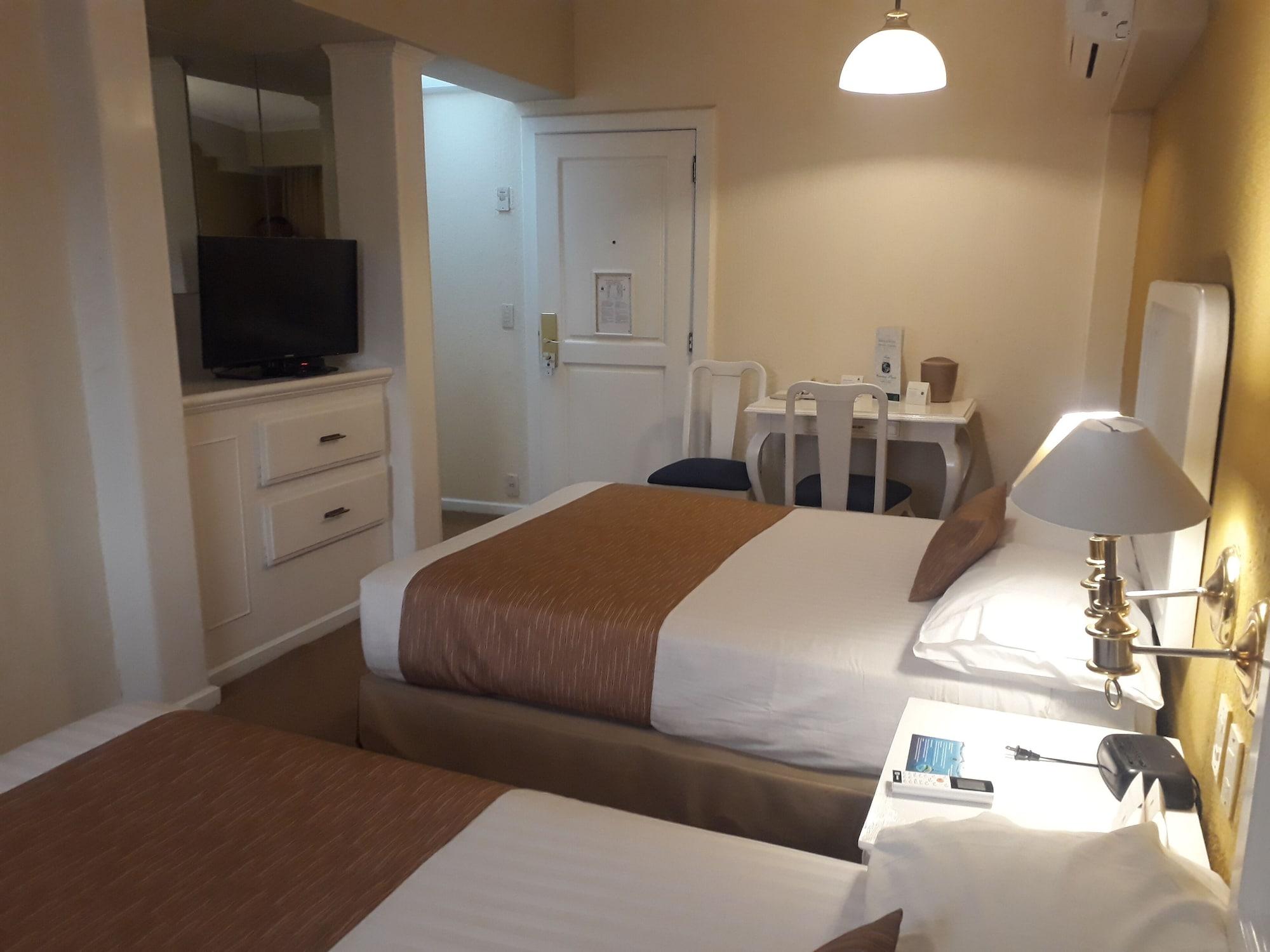 Country Plaza Hotel Zapopan