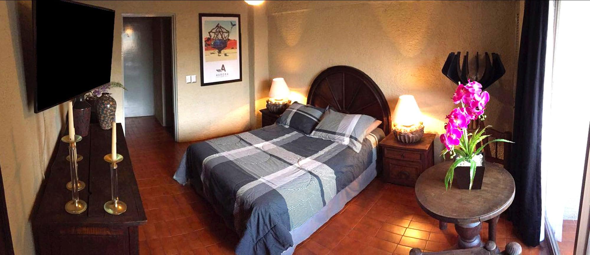 Aurora Hotel 3*