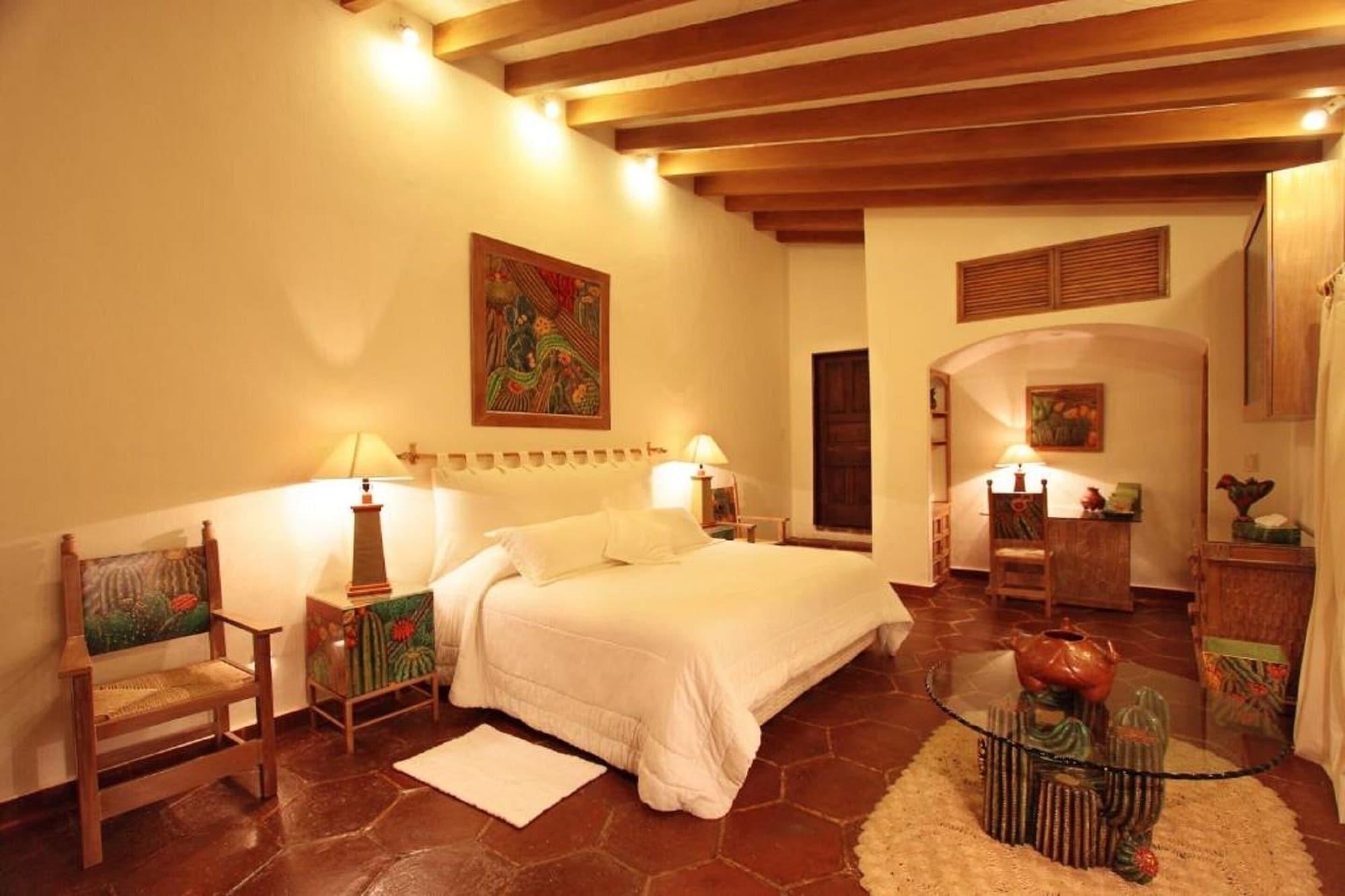 Boutique La Casa Azul Hotel