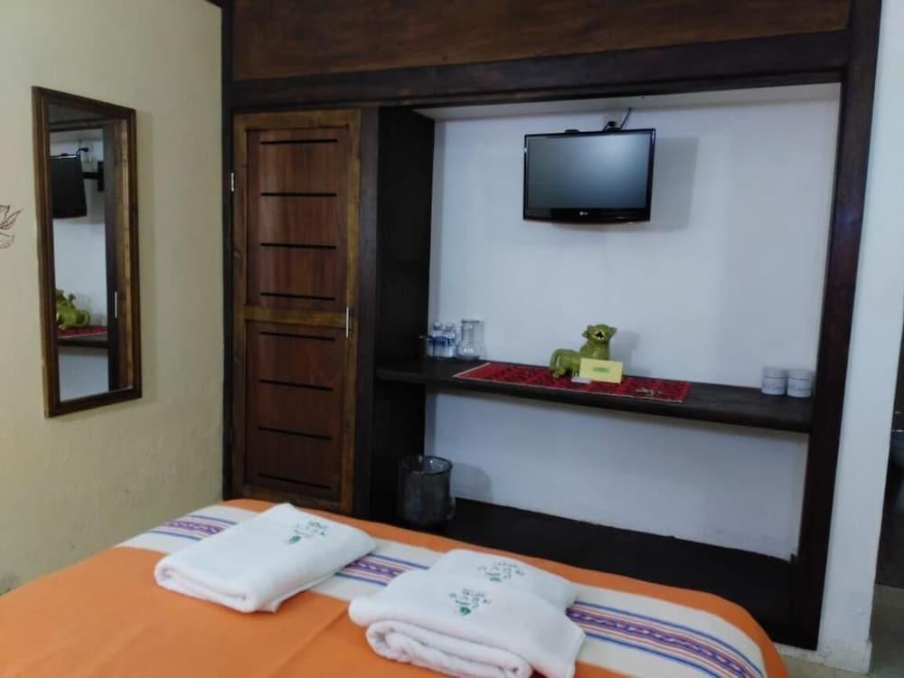 Casa De Arcangeles 4*