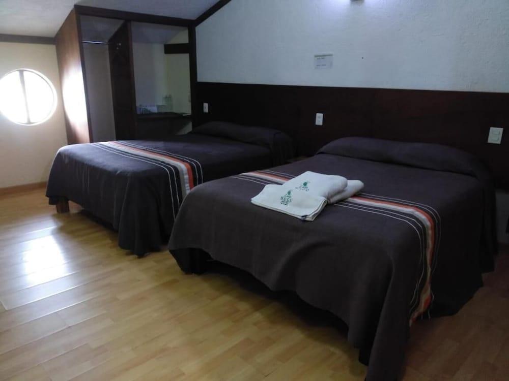 Casa De Arcangeles 4*