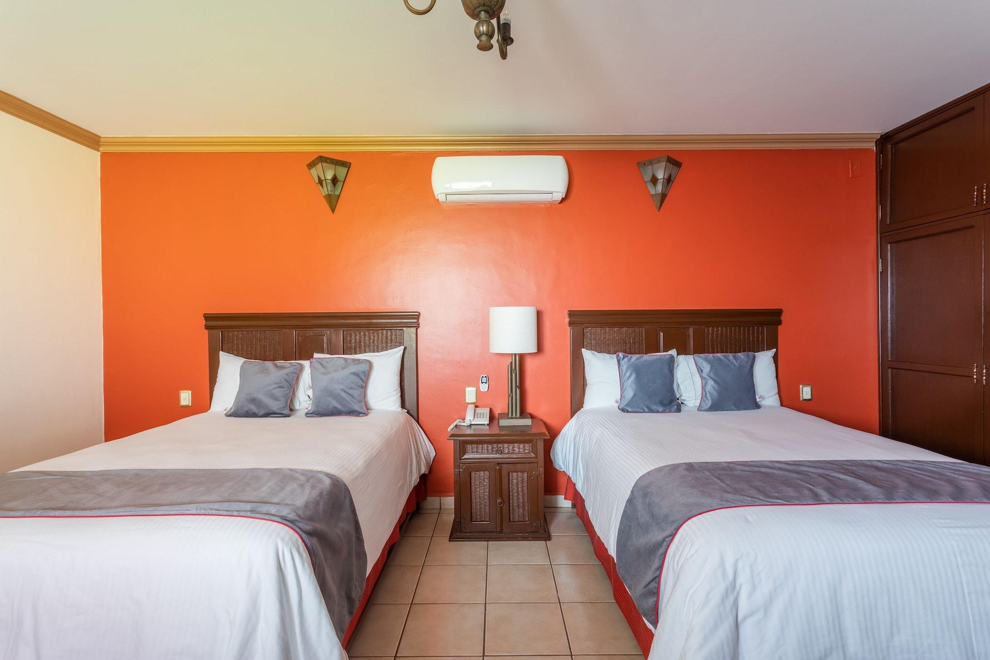 Angel Hotel 4*