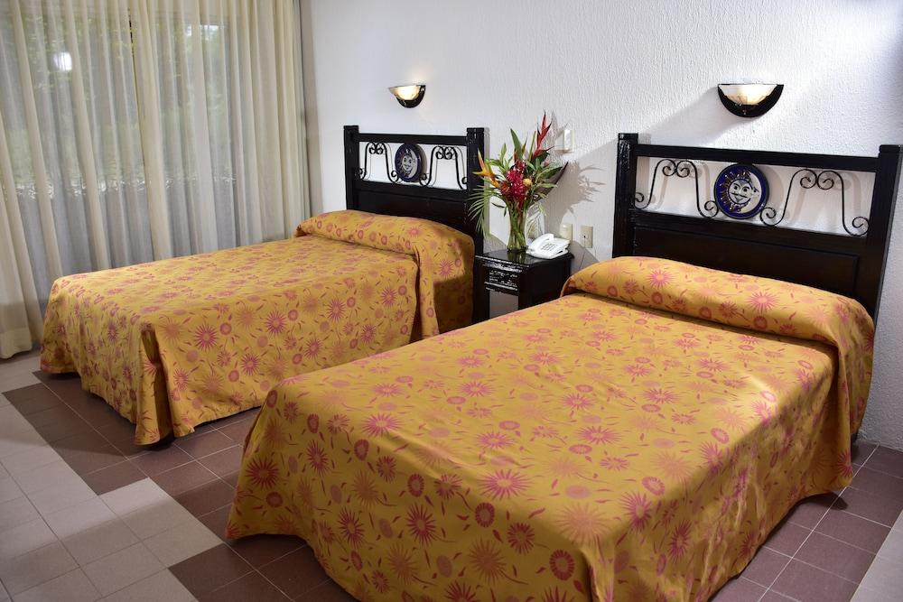 Hotel Plaza