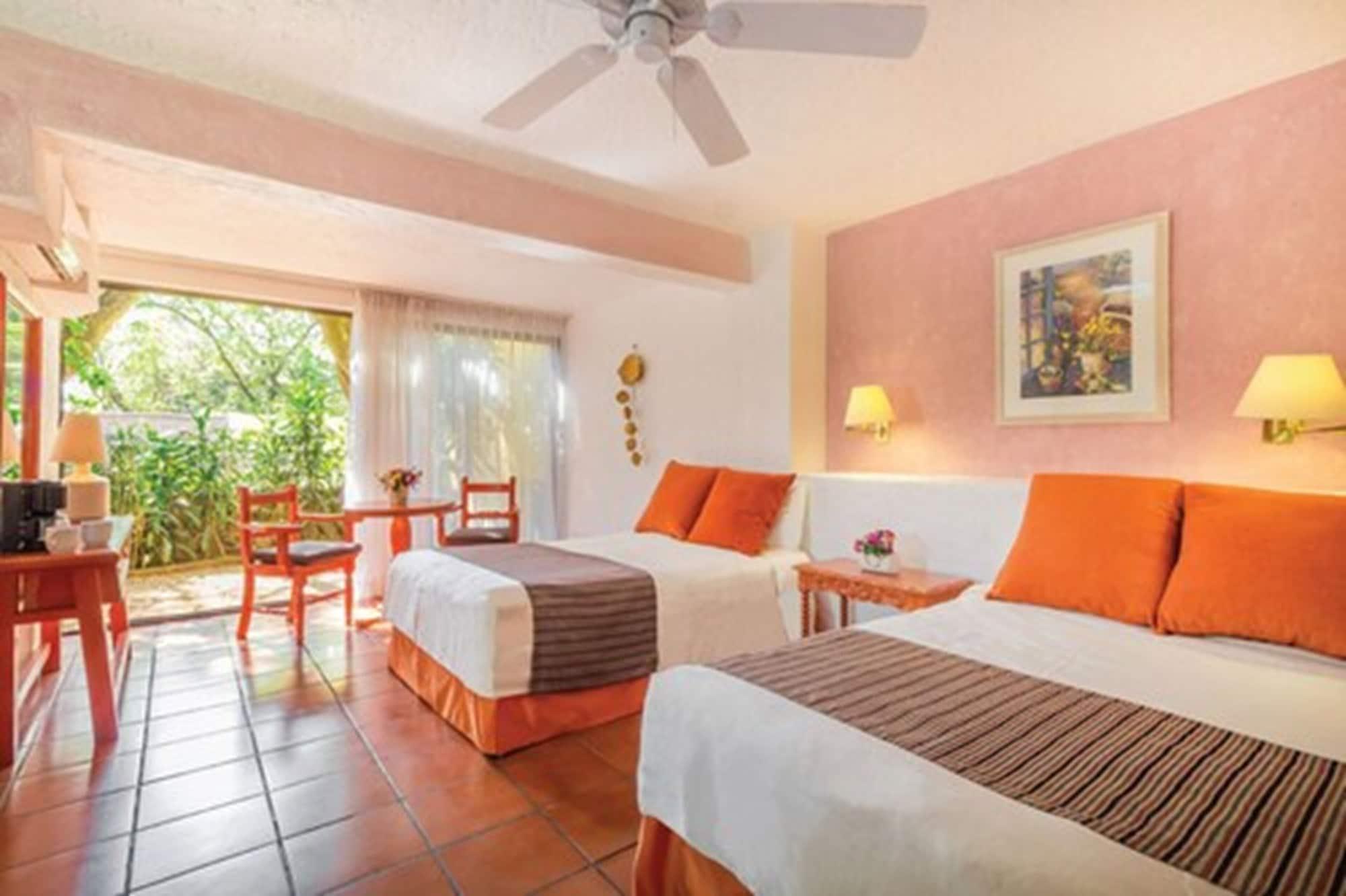 Racquet Hotel