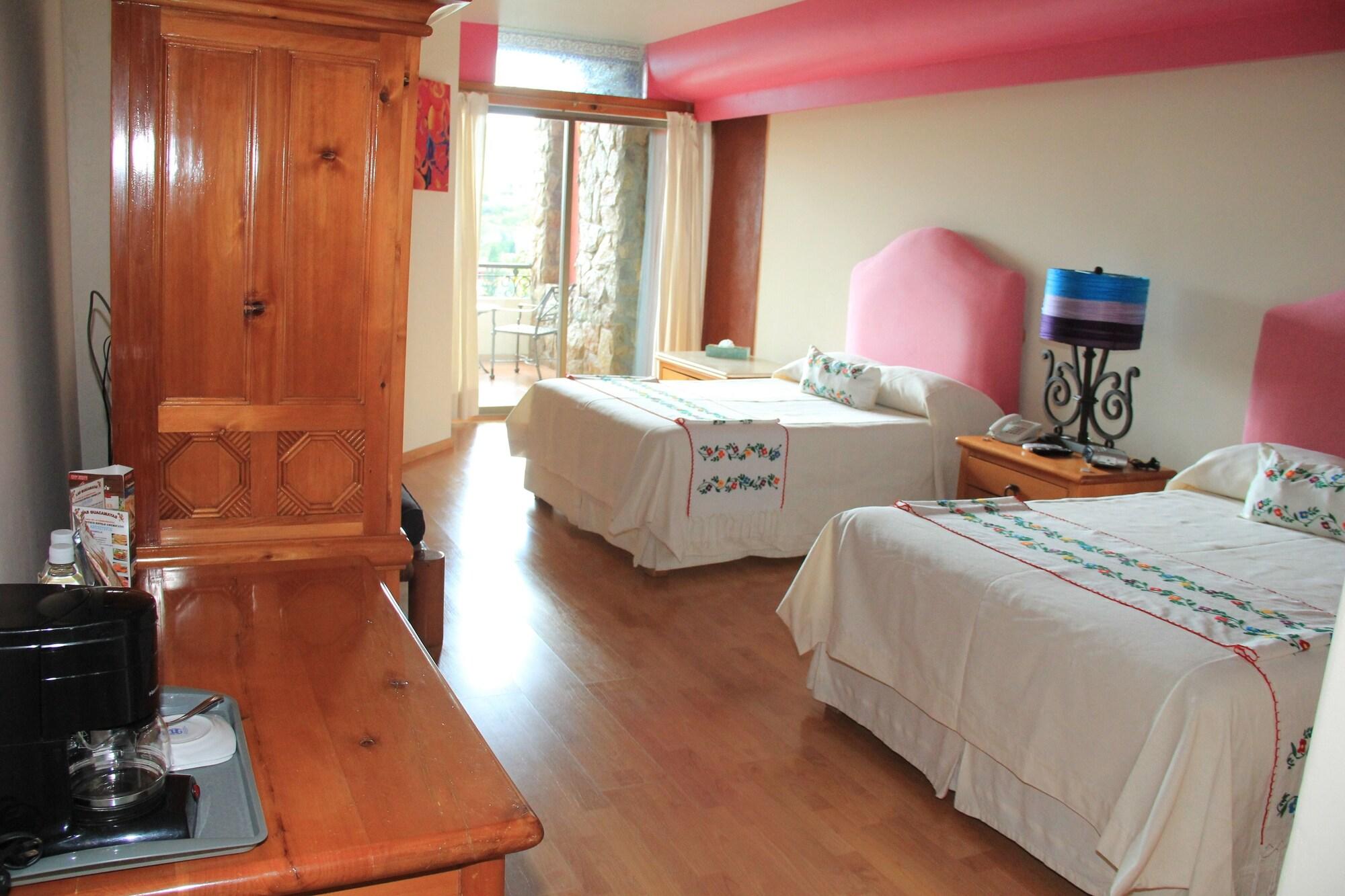 Xadani Hotel