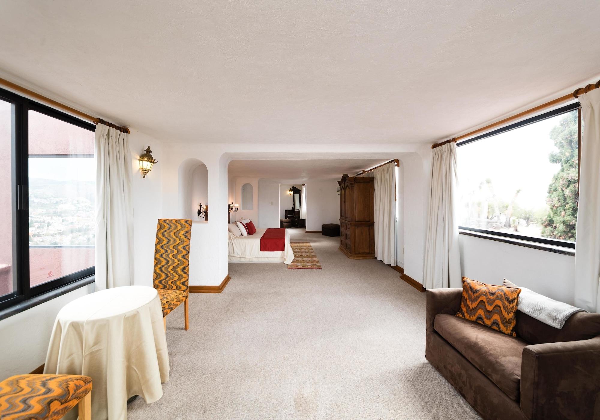 Mision Grand Casa Colorada 5*