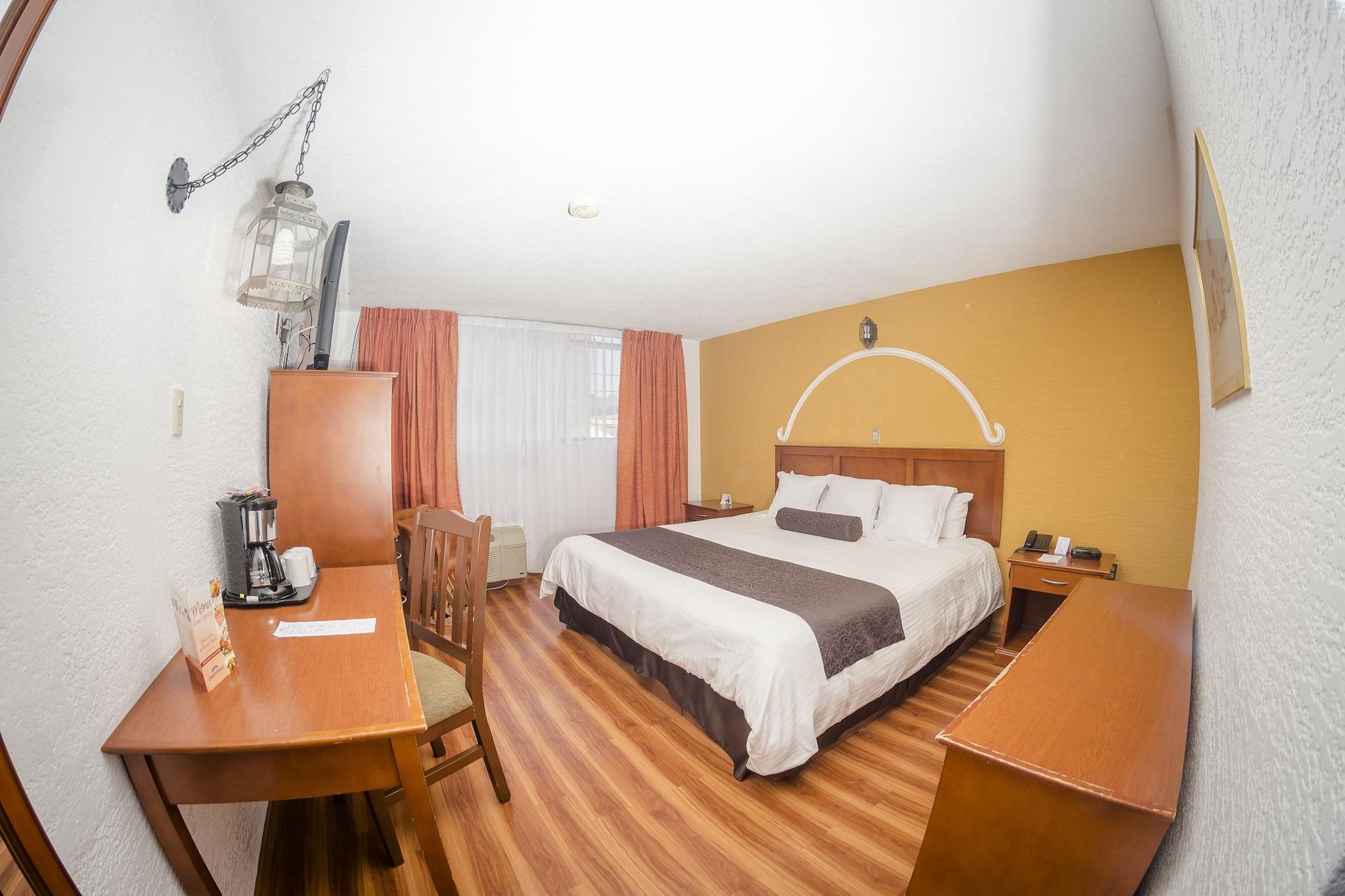 Howard Johnson By Wyndham Calle Real 3* Morelia