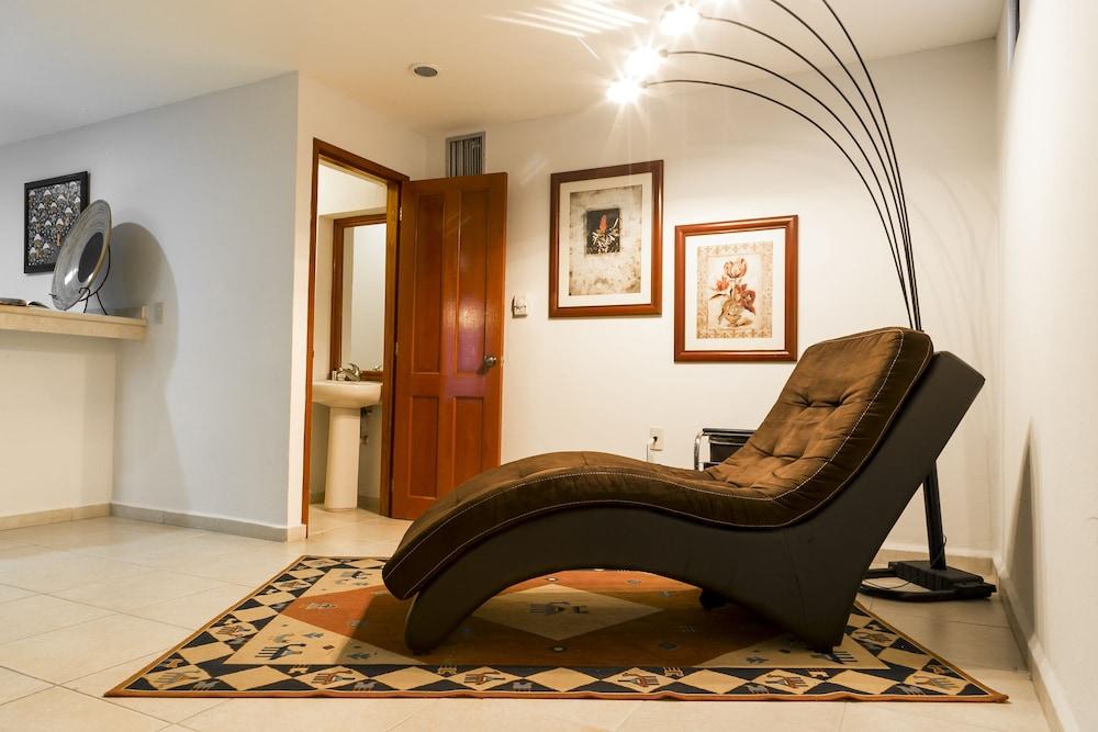 Real De Minas Poliforum Hotel Leon