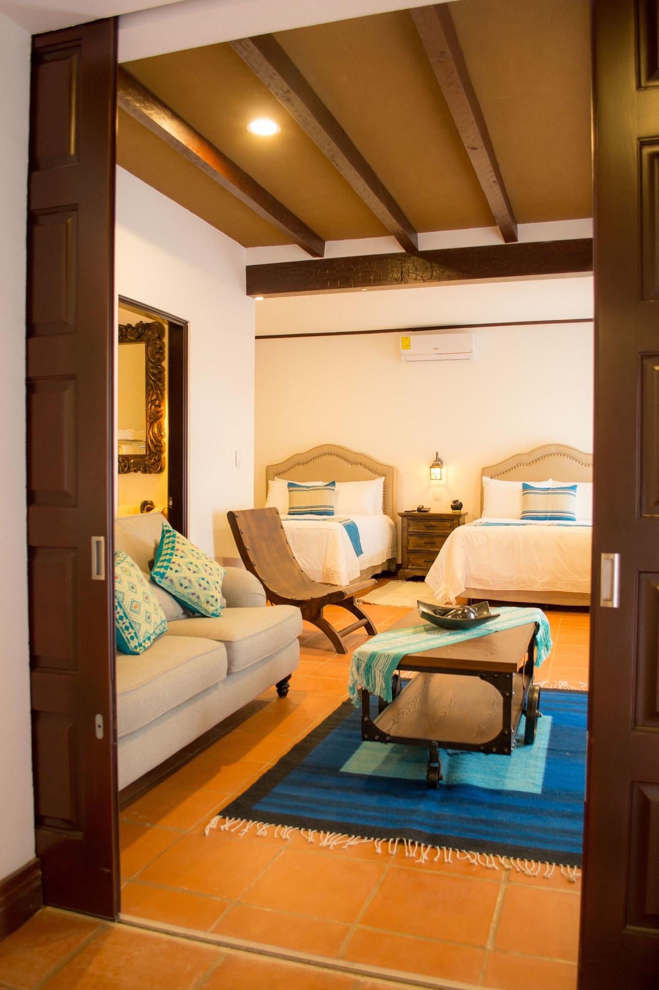Casa De Adobe Gallery & Luxury Boutique 4*