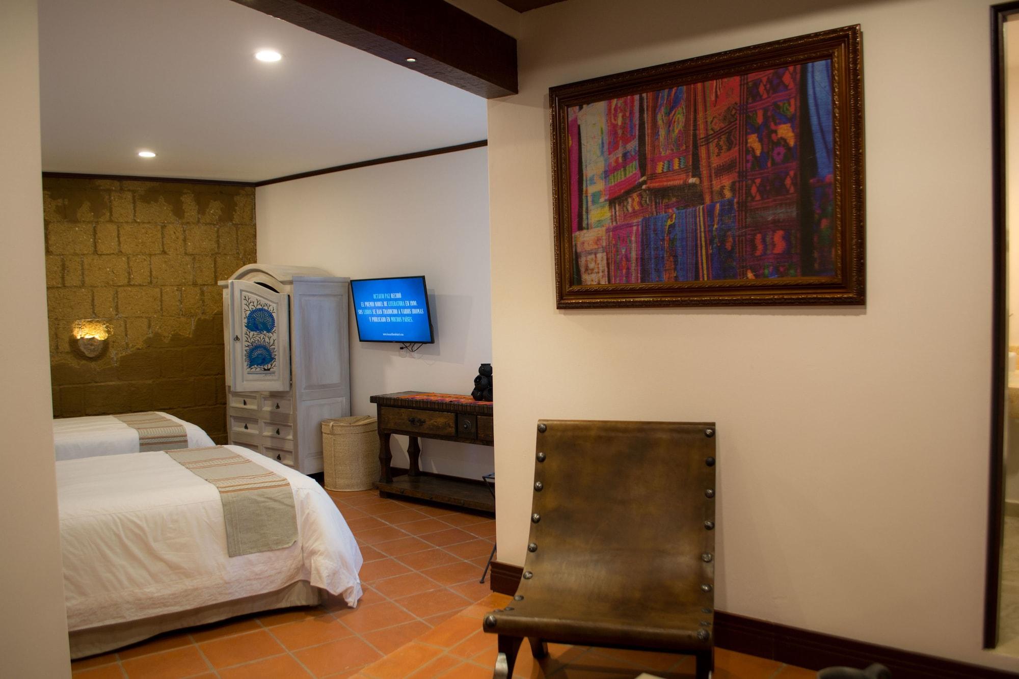 Casa De Adobe Gallery & Luxury Boutique Hotel
