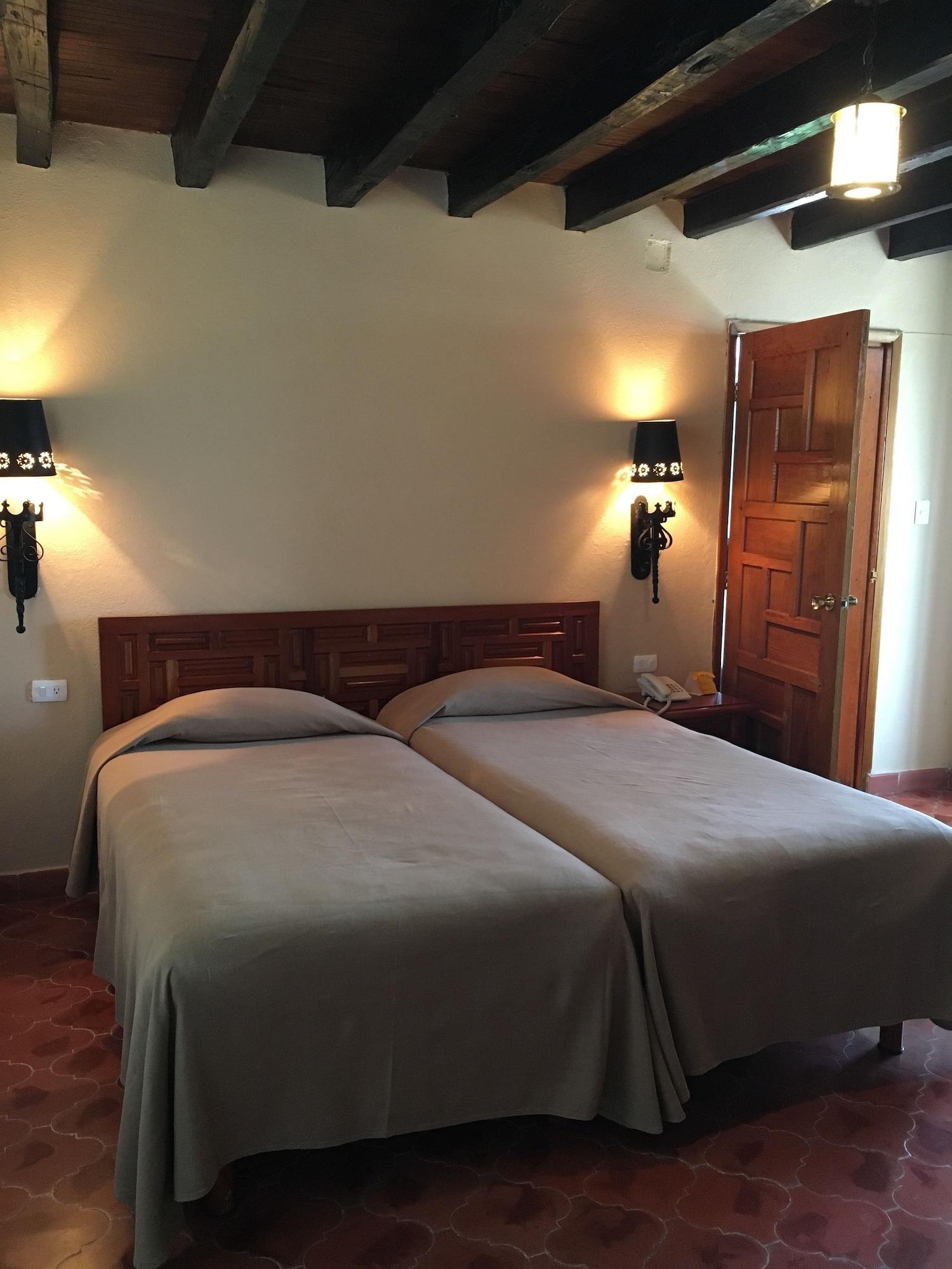 Rancho Atascadero Hotel