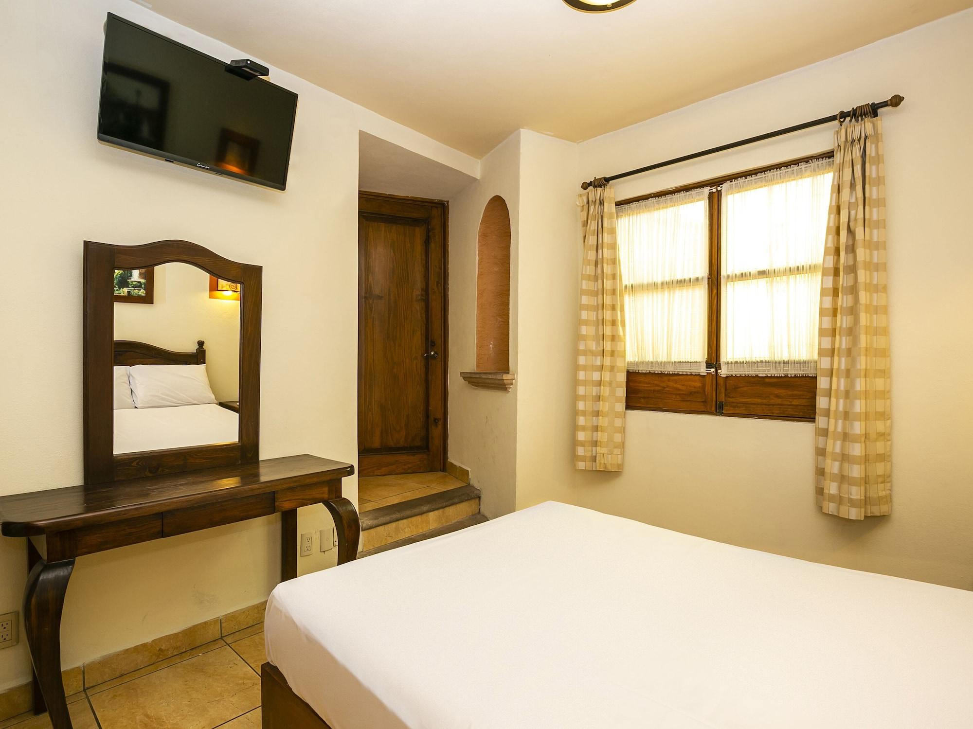 Casa Del Virrey & Hotel