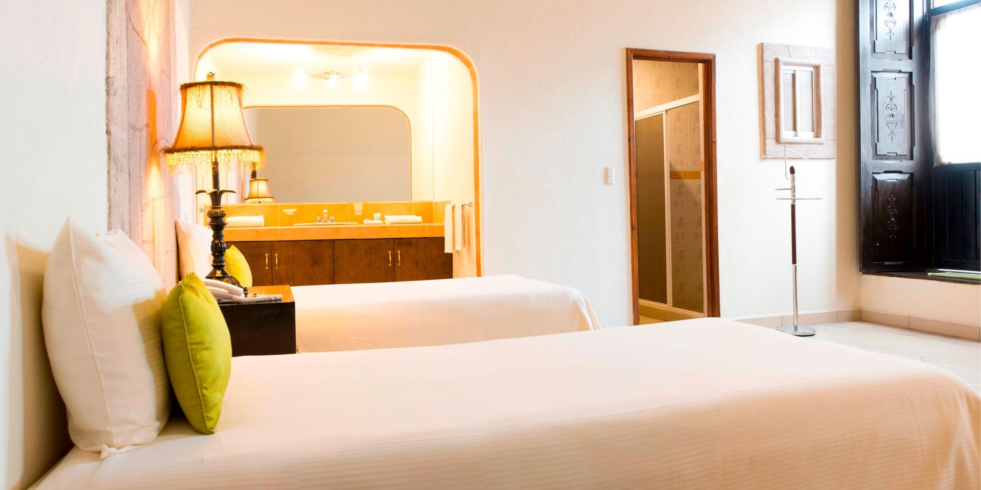 Expres By Hosting House Hotel 4*