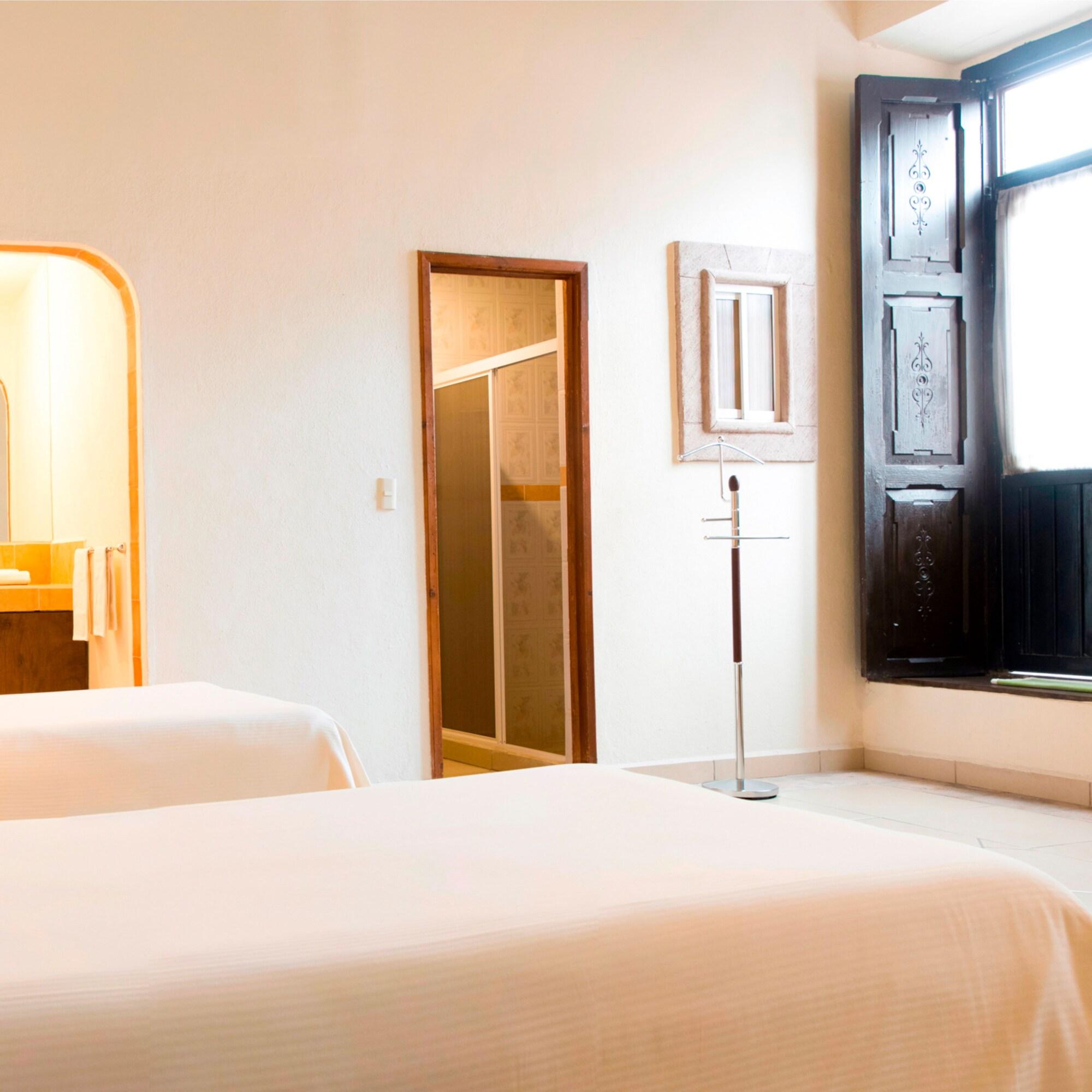 Expres By Hosting House Hotel 4*