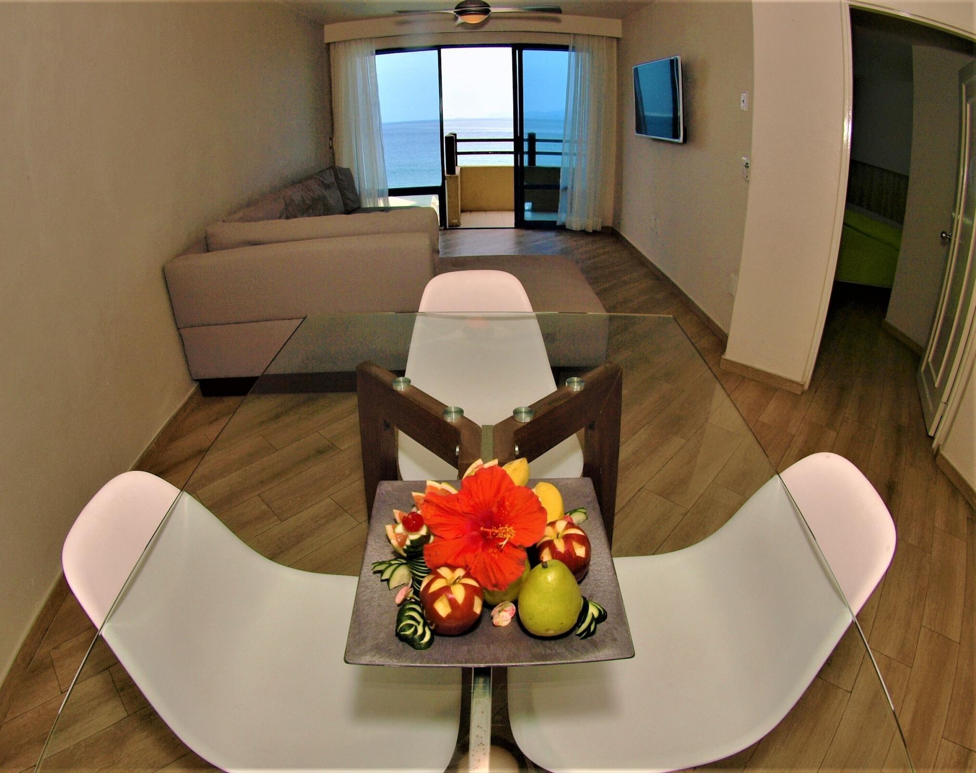 Hotel Marina Puerto Dorado - Manzanillo