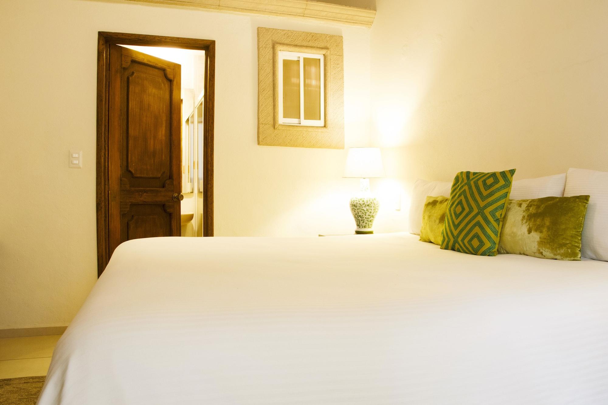 Hotel Expres By Hosting House 4*