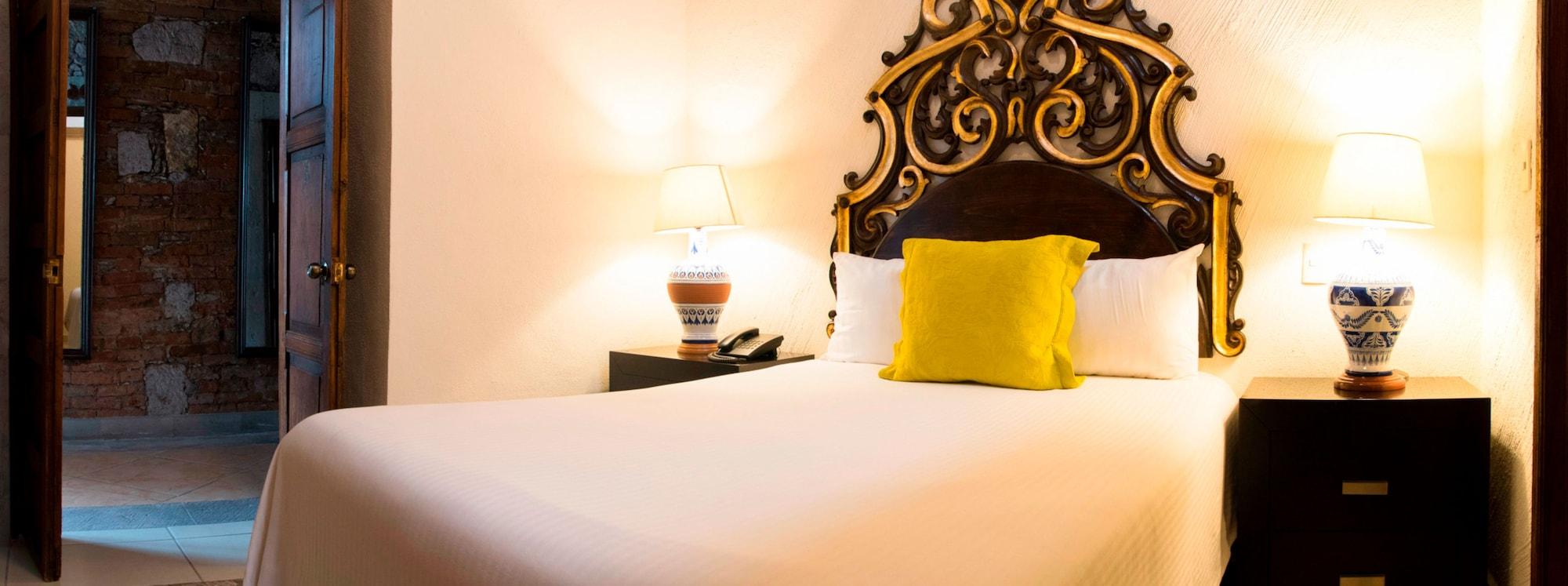 Hotel Expres By Hosting House Morelia