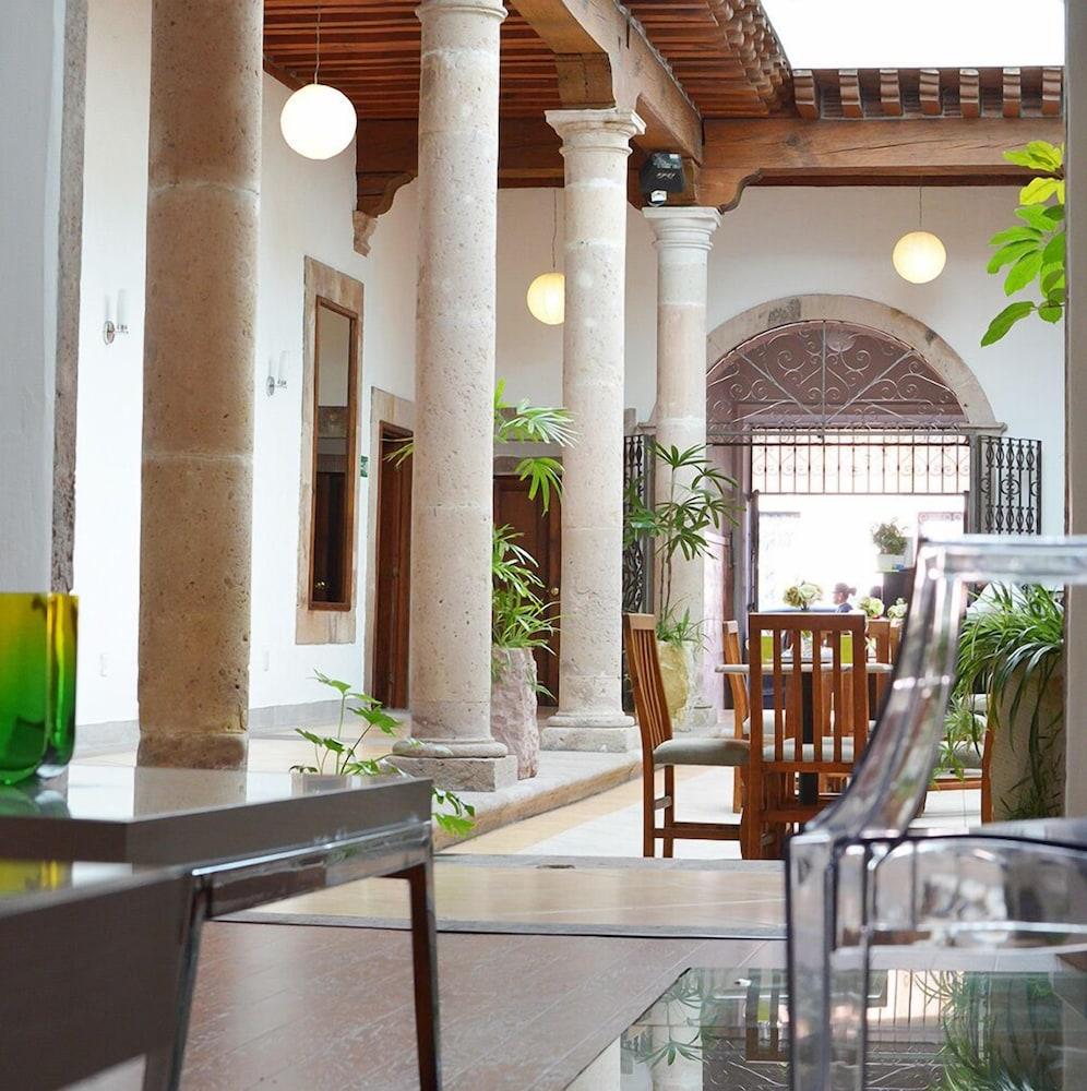 Expres By Hosting House 4* Morelia