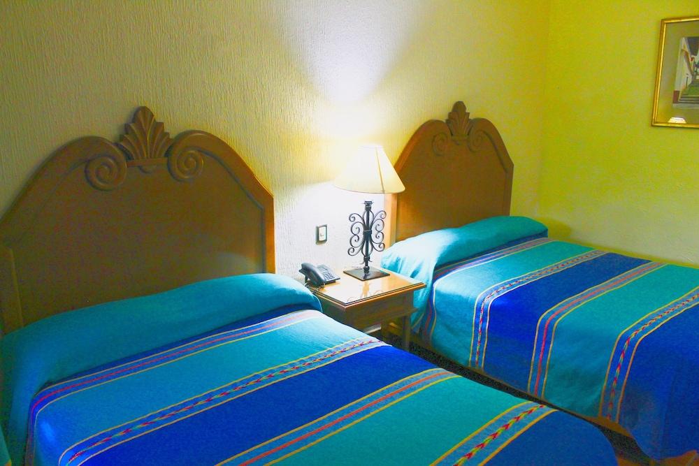 Hotel La Parroquia Patzcuaro