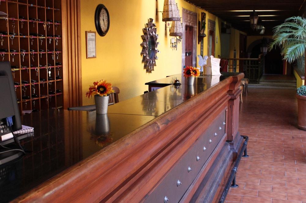 La Parroquia Hotel 4*