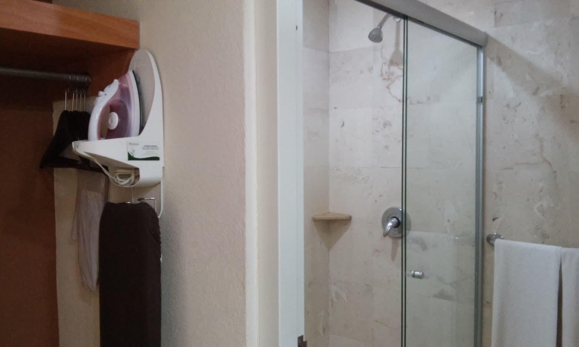 Hotel Balaju &