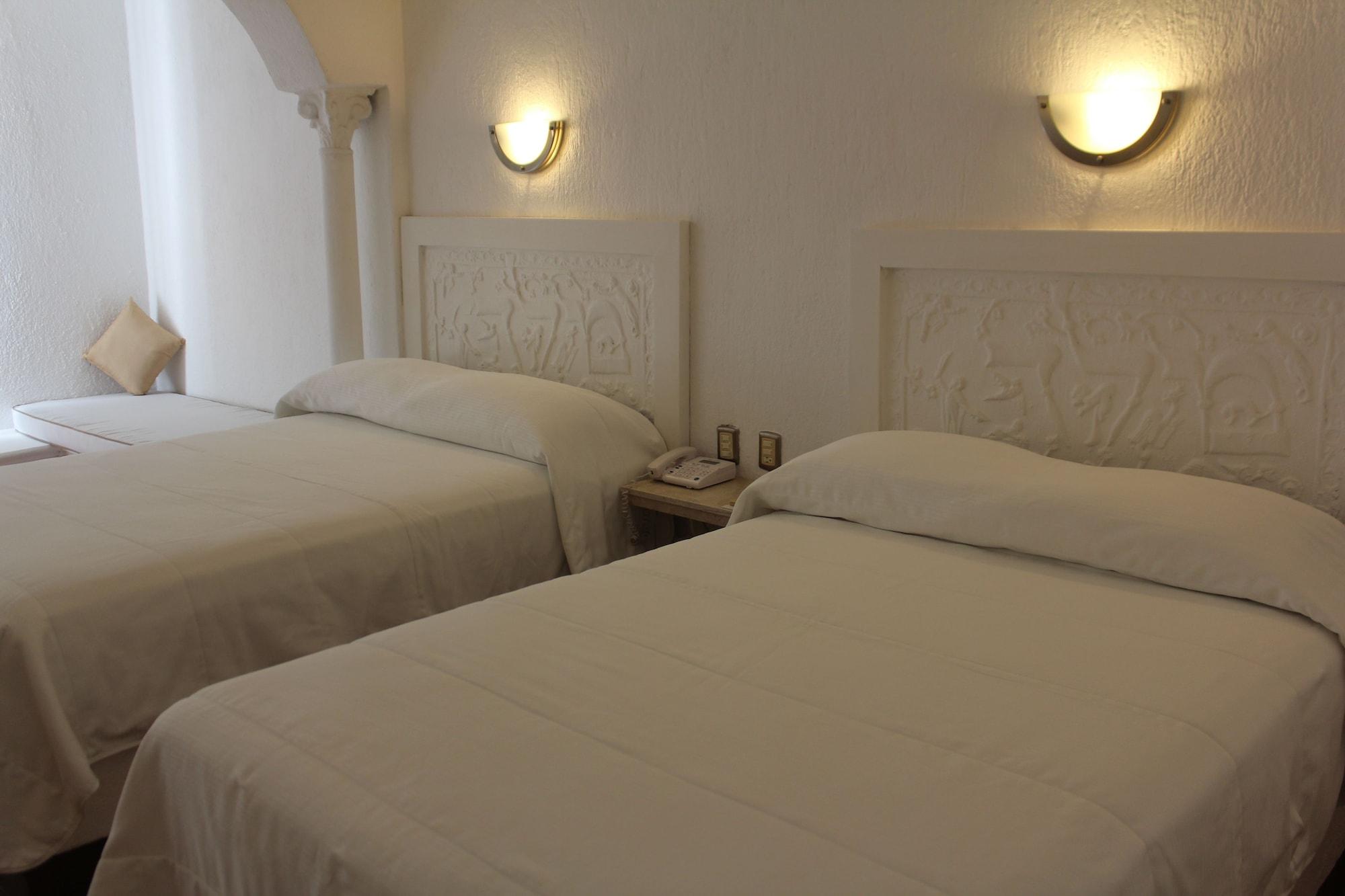 Aldea Del Bazar & 4*
