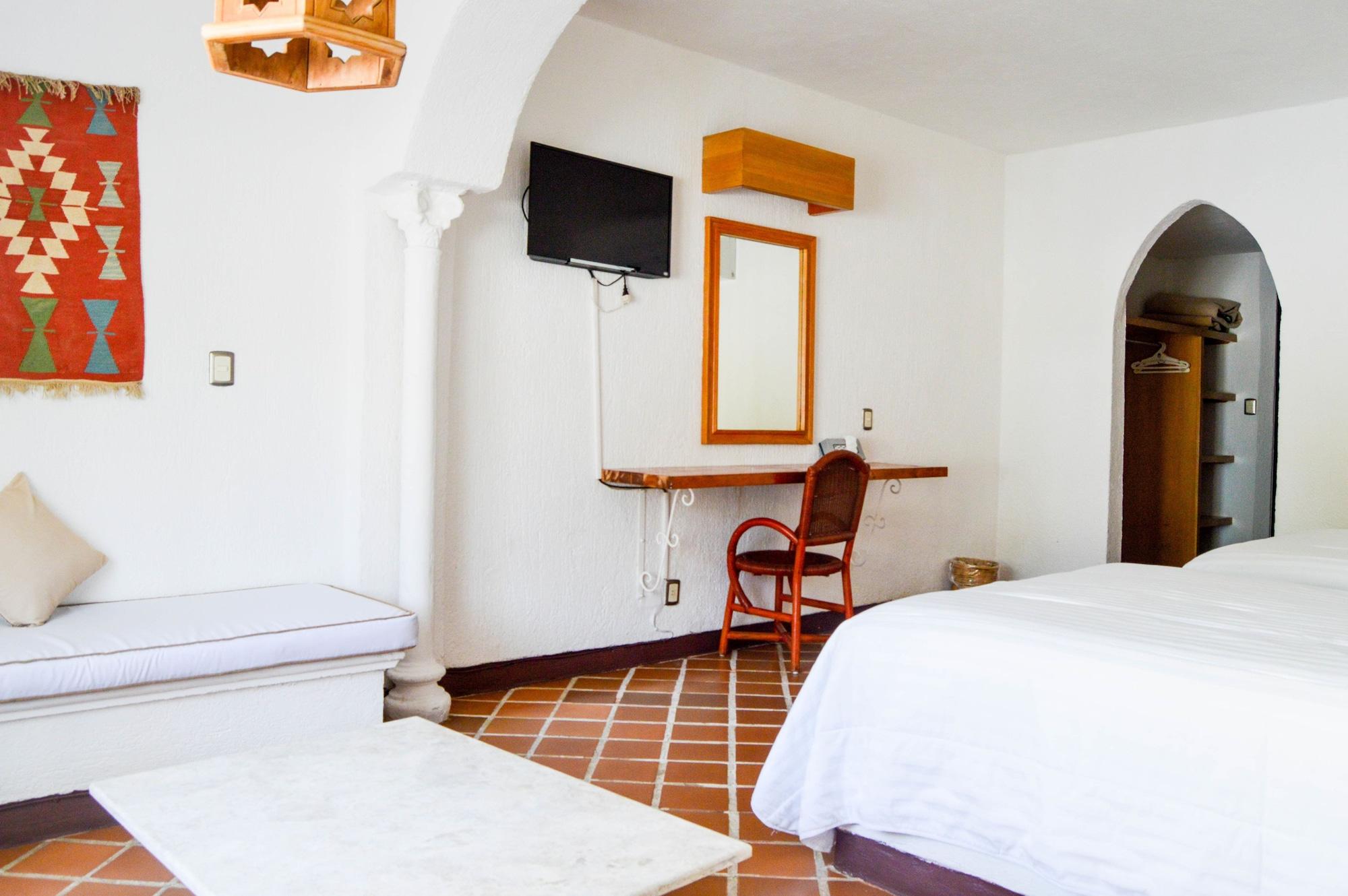 Aldea Del Bazar & 4*