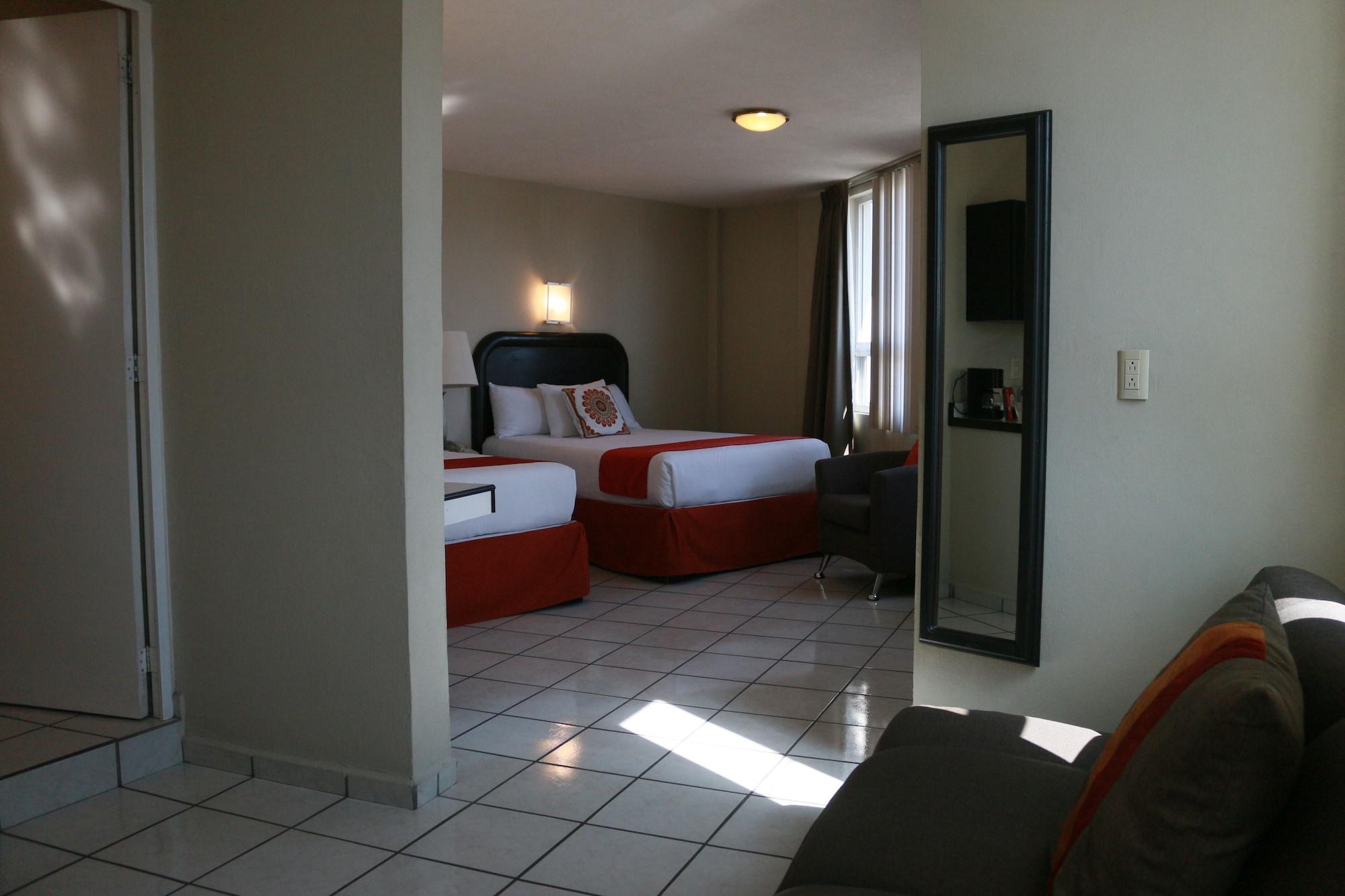 Hotel Howard Johnson By Wyndham Guanajuato Avenida Leon