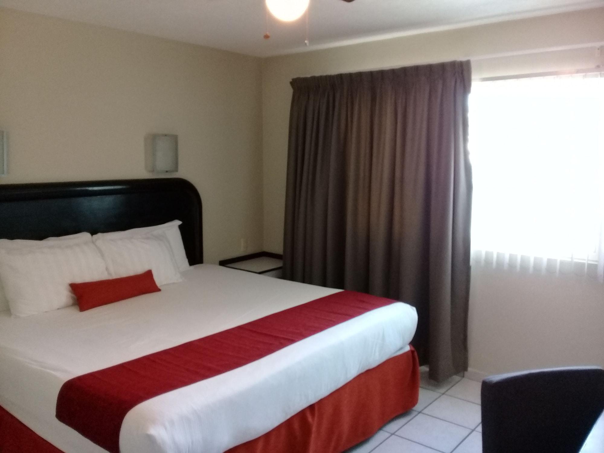Howard Johnson By Wyndham Guanajuato Avenida