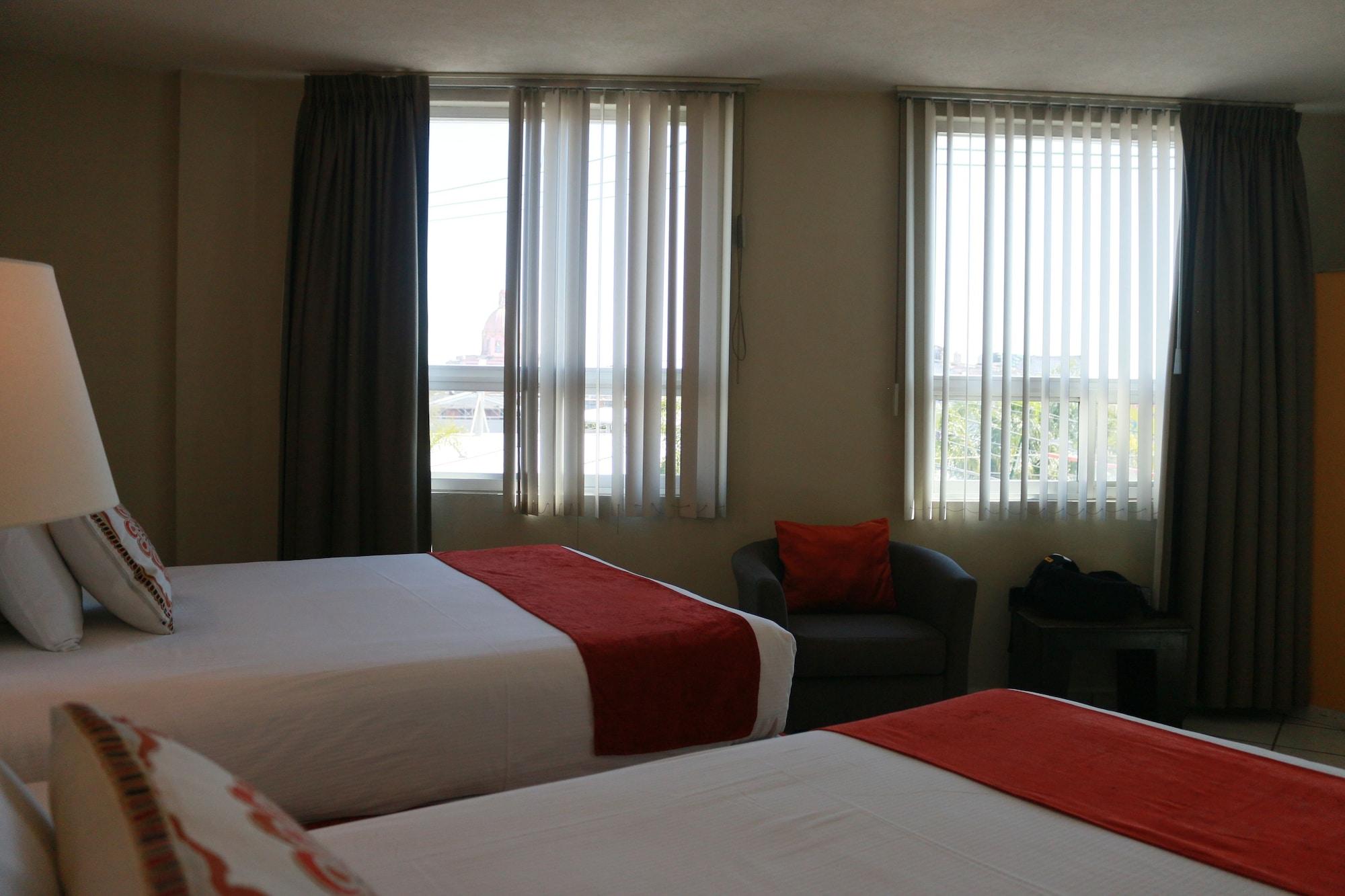 Hotel Howard Johnson By Wyndham Guanajuato Avenida