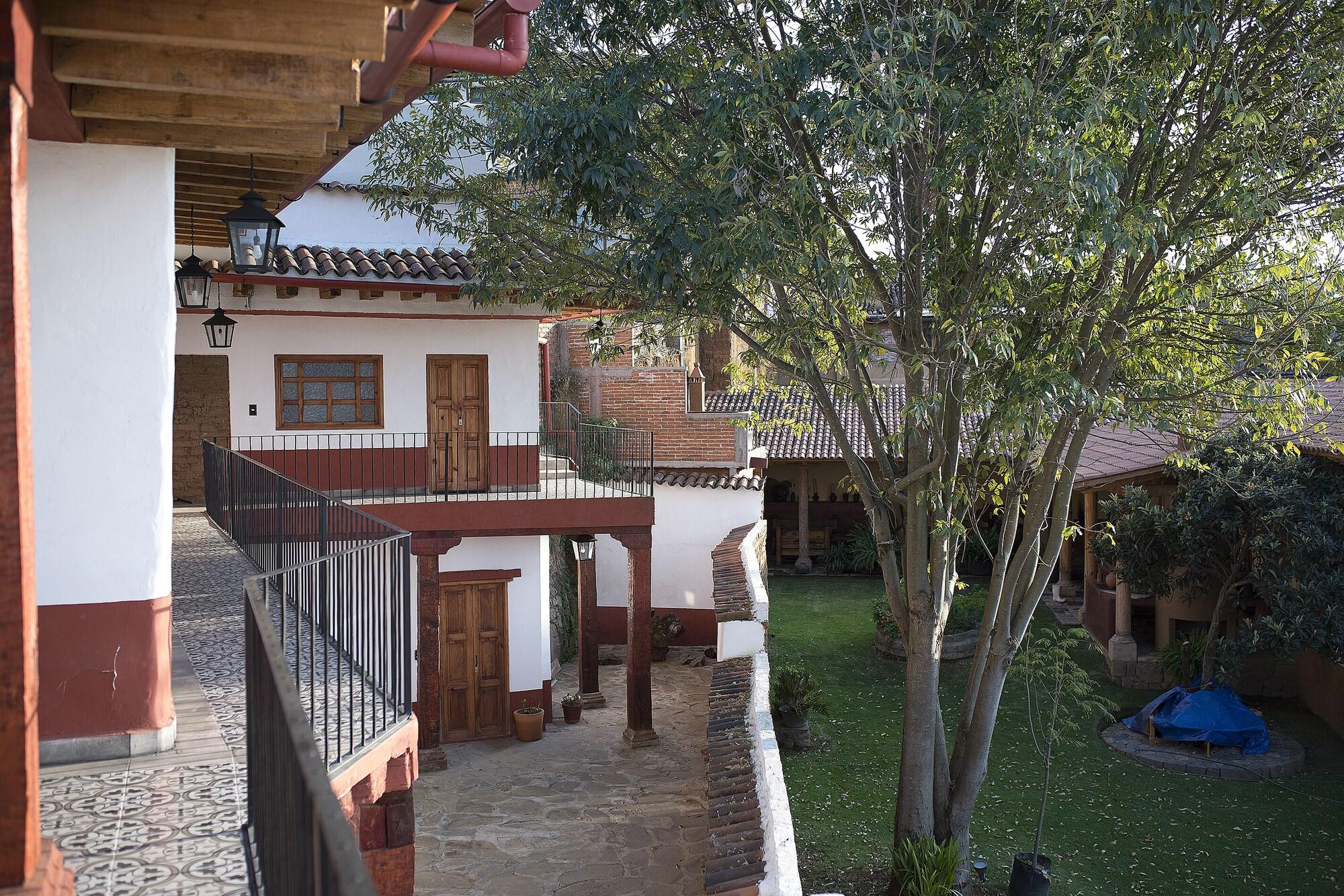 Boutique La Basilica Hotel Patzcuaro