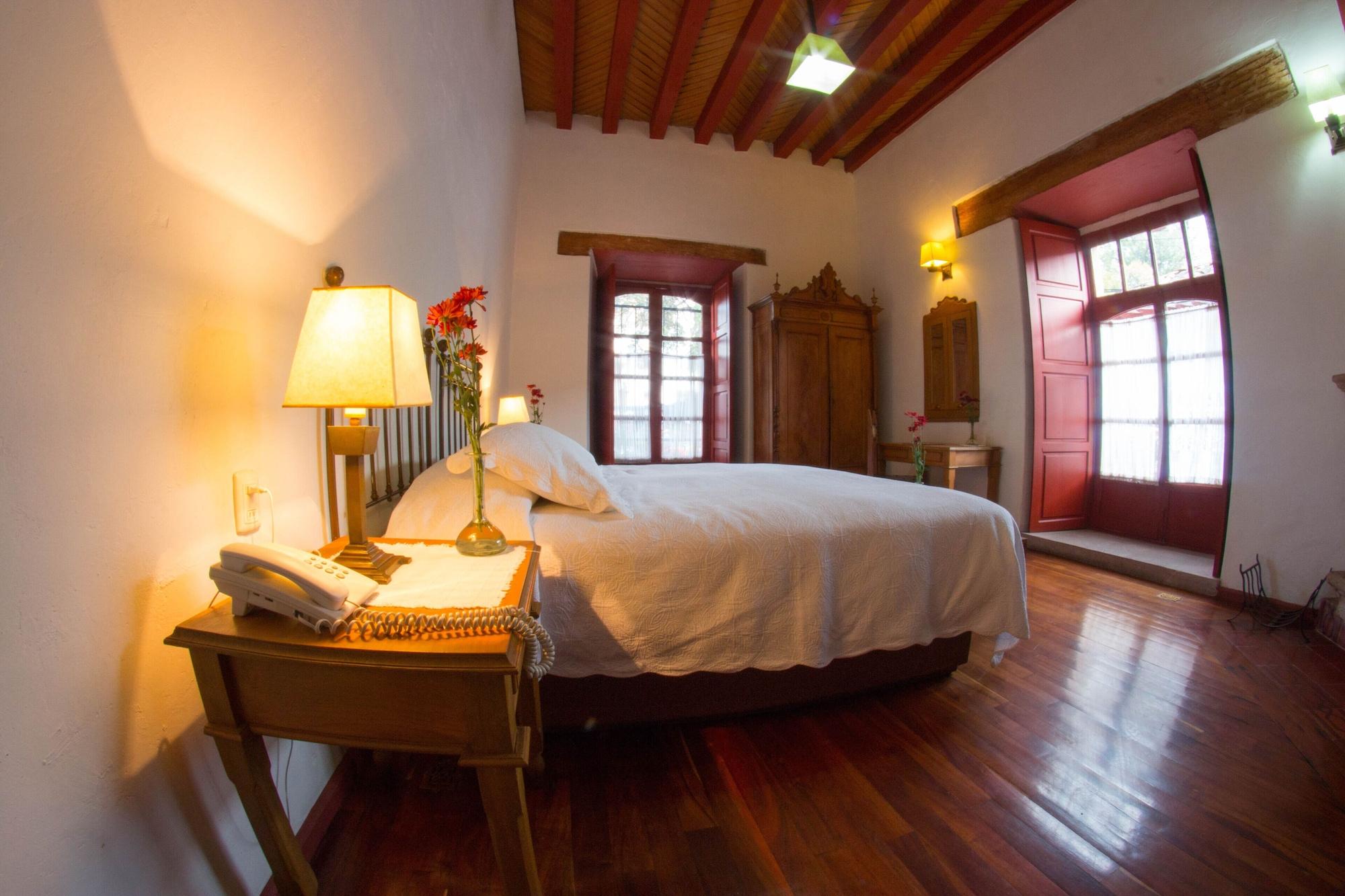 Boutique La Basilica Patzcuaro