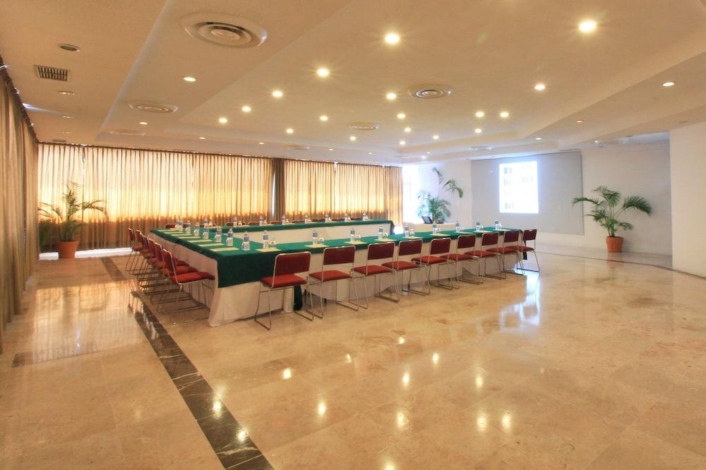 Villasol Hotel