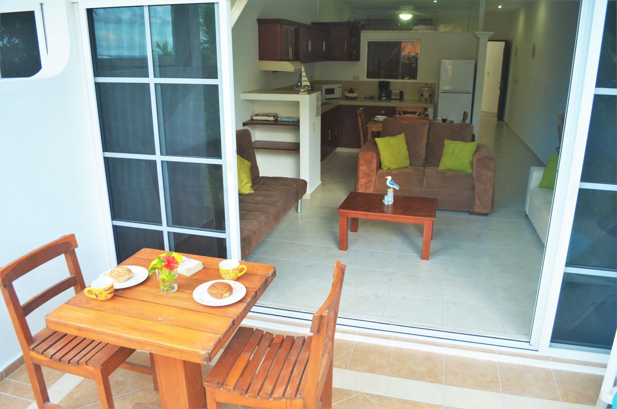 Corales Hotel 3*
