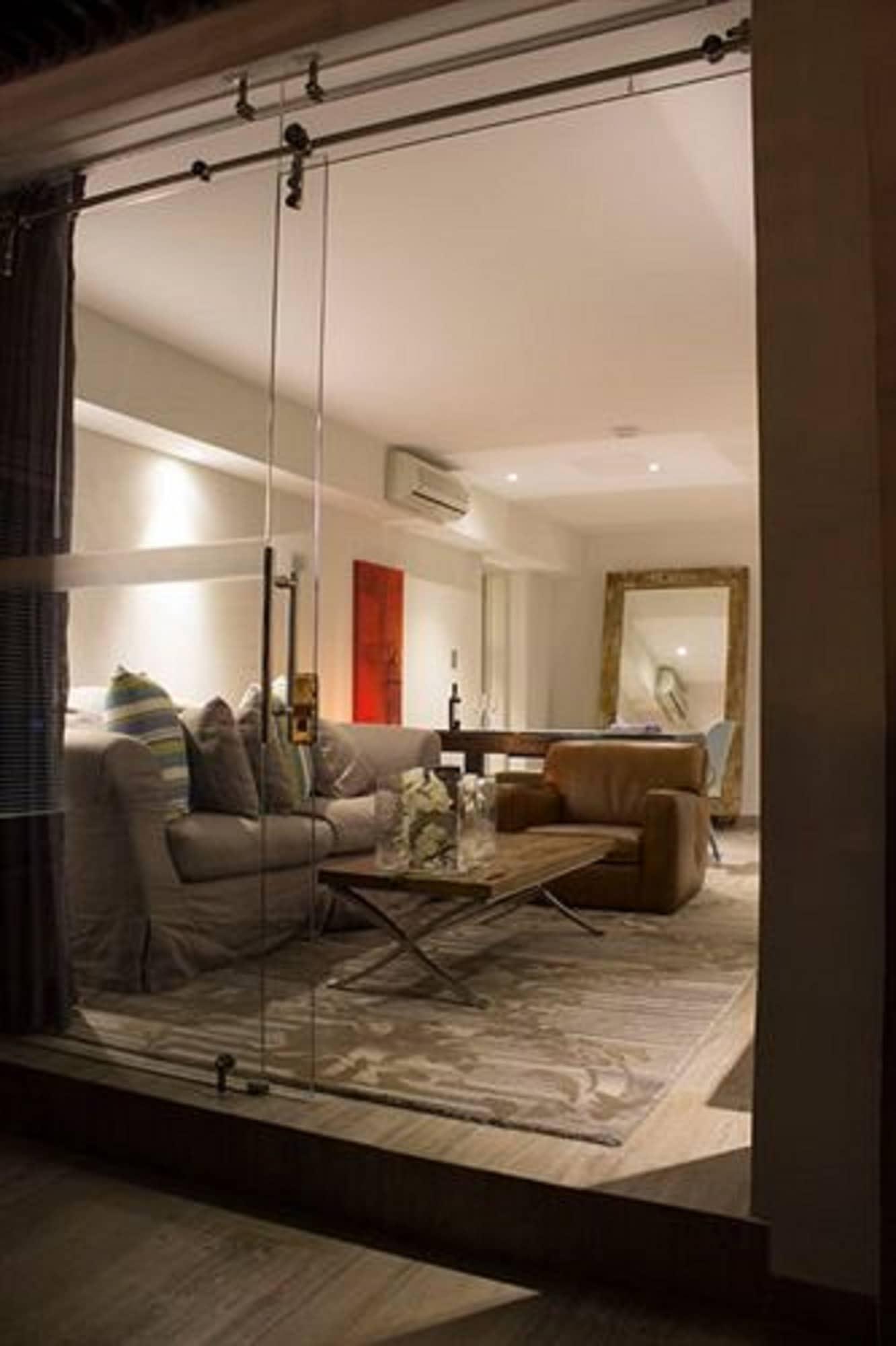 Nehotel Nueva Hotel