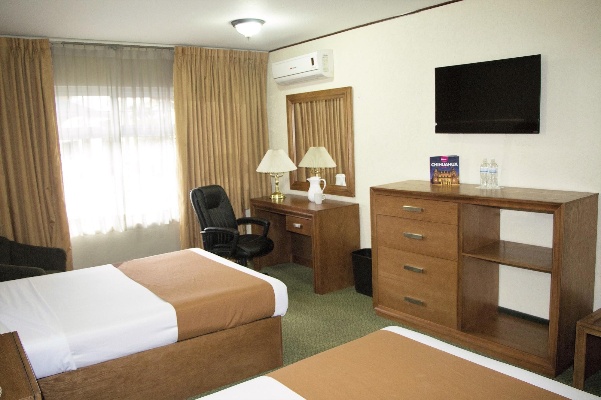 Hotel Sicomoro Chihuahua