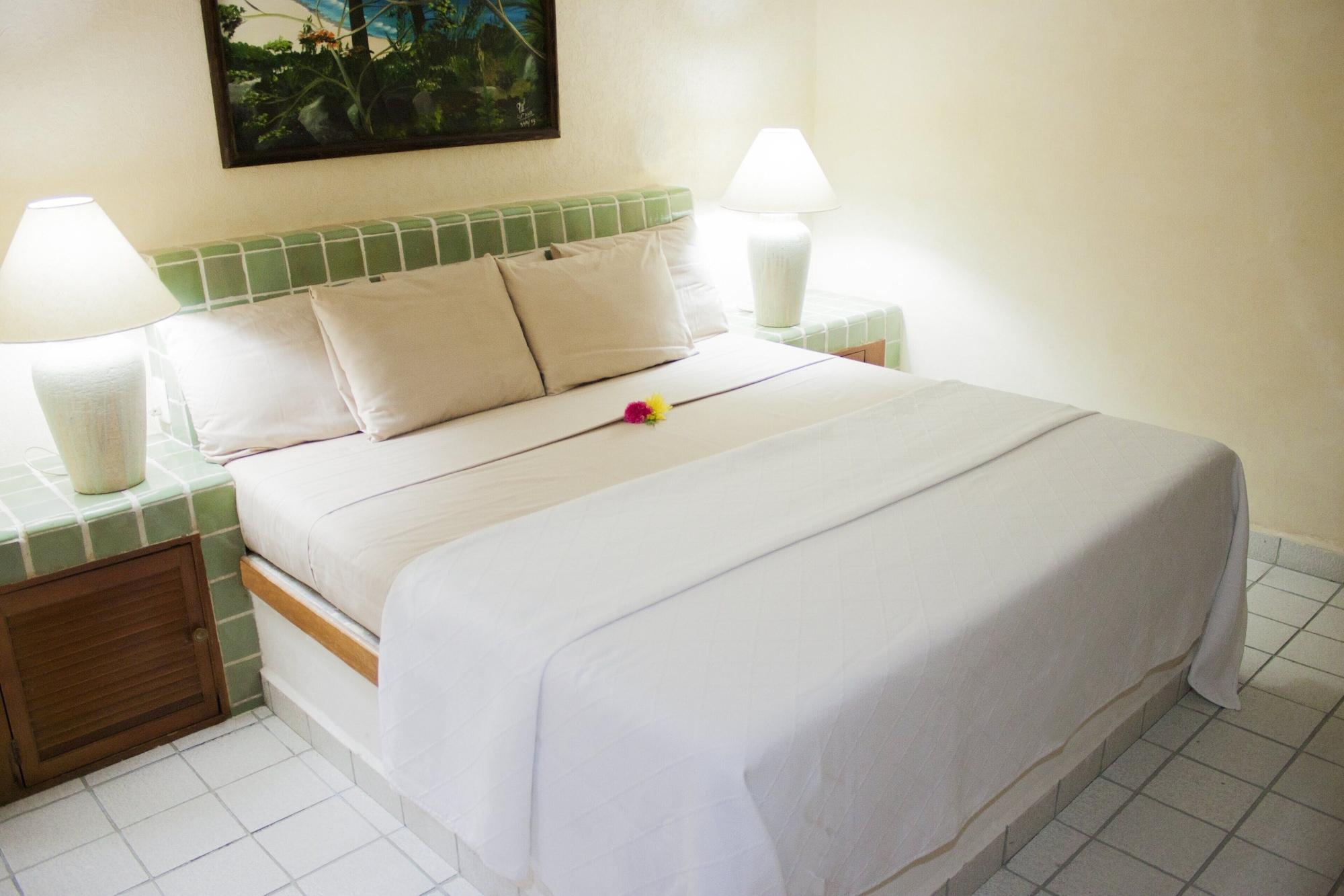 Coral Ixtapa 3*