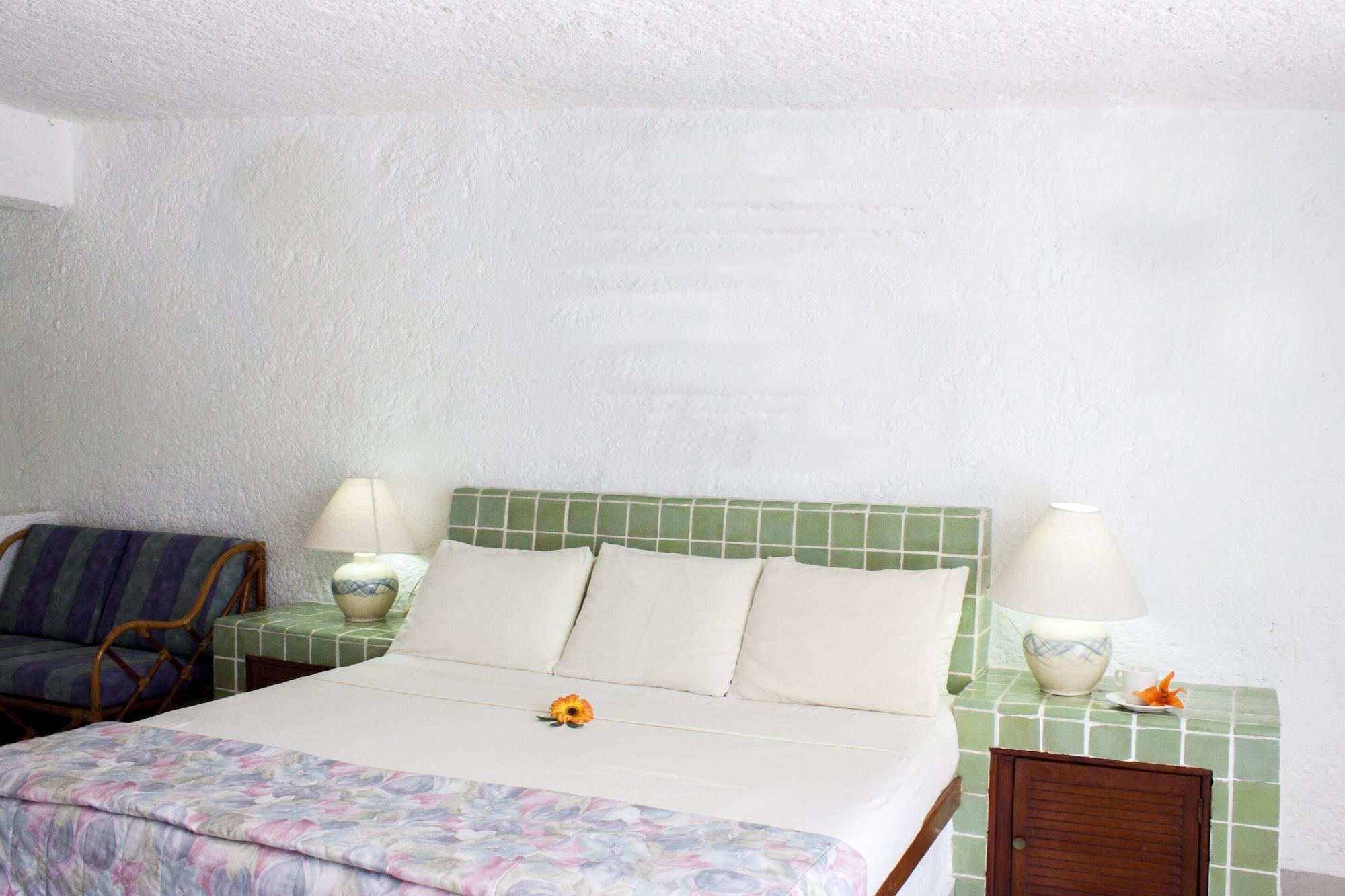 Coral Ixtapa 3*