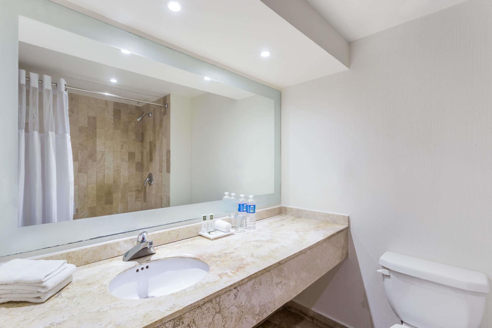 Baymont By Wyndham Hotel Lazaro Cardenas (Michoacan)