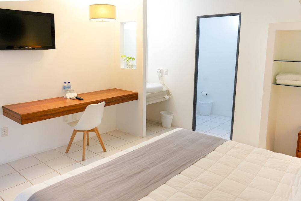 Tryp By Wyndham Hotel