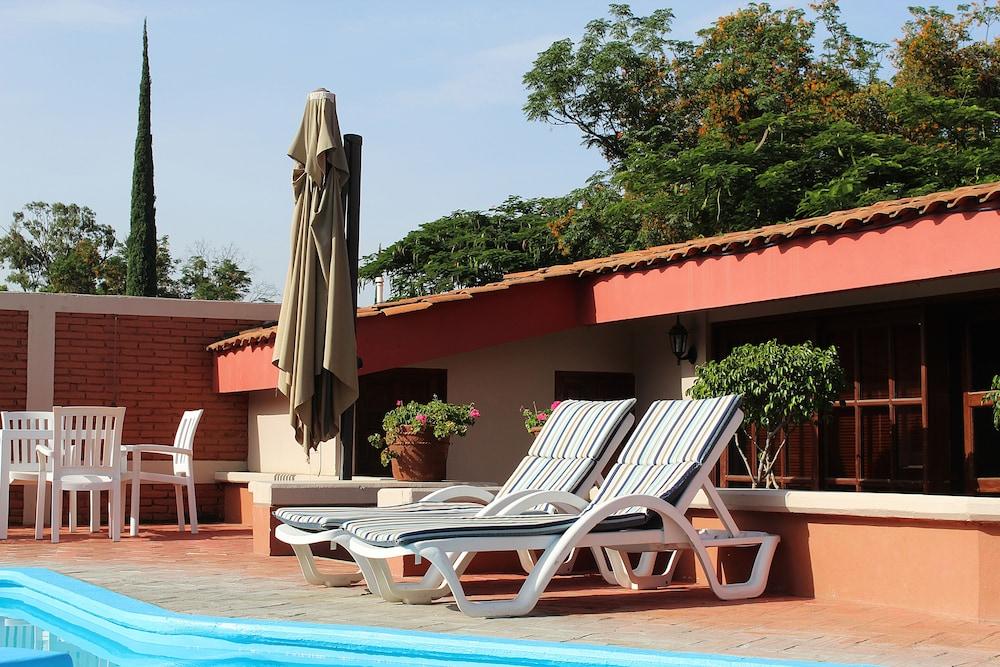 Hotel Del Sol & 4*