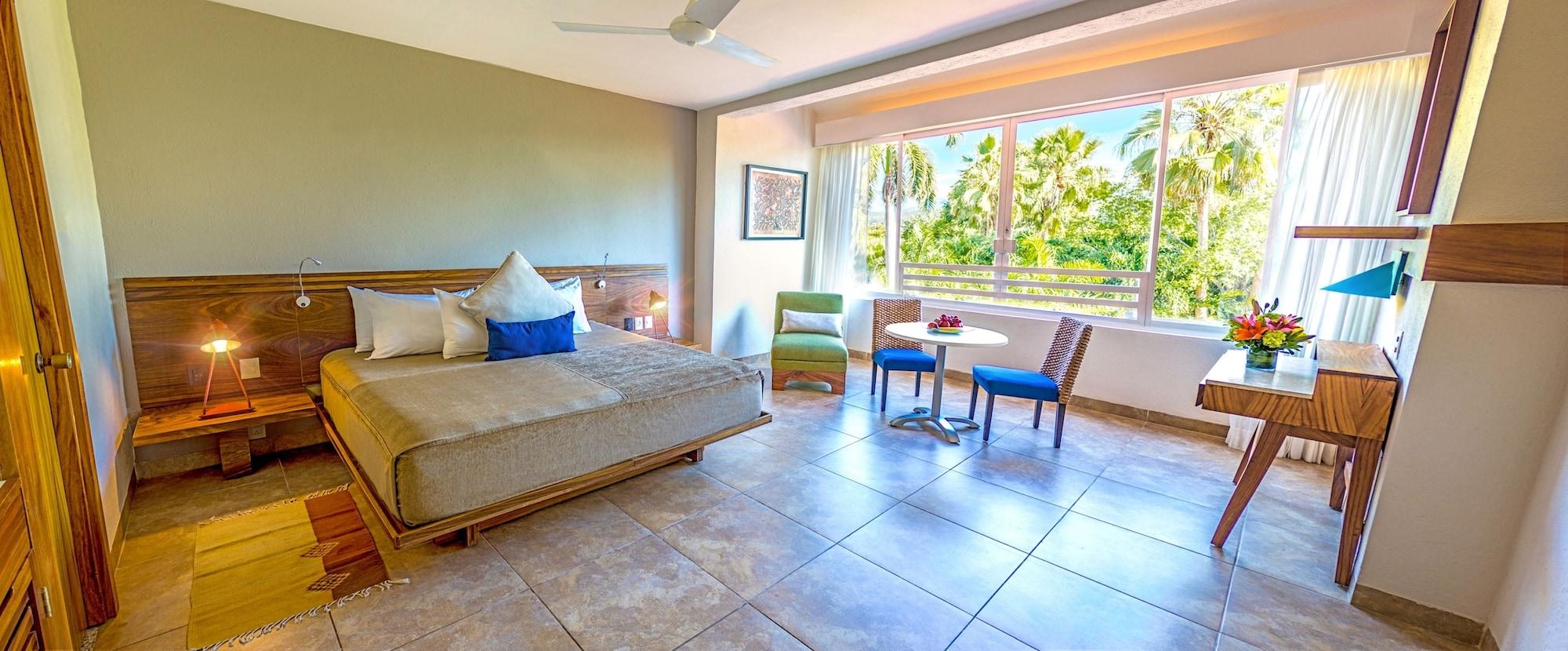 Brisas Huatulco 5*