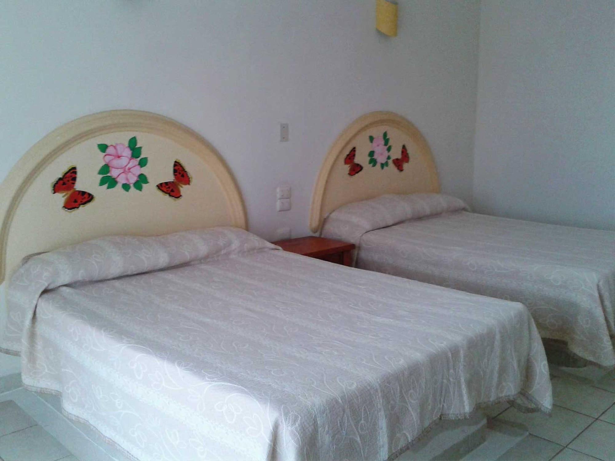 Hotel Istirincha 4*